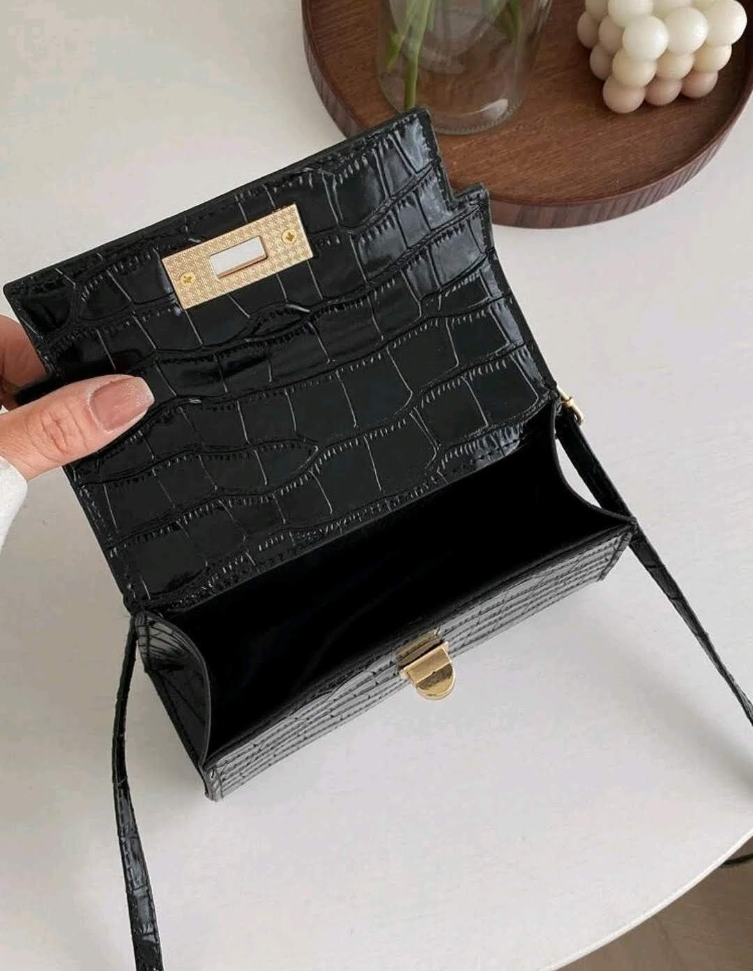 Crocodile Pattern Crossbody Shoulder Bag Adjustable Strap Mini Square Handbag Stylish Geometric Purse