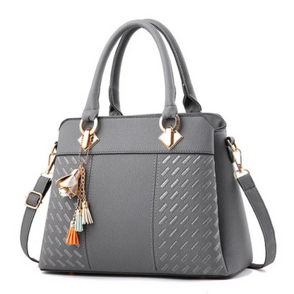 Large Capacity Lightweight Women’s Handbag with Adjustable Shoulder Strap and Secure Zipper Closure