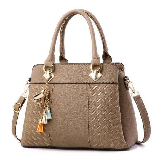 Large Capacity Lightweight Women’s Handbag with Adjustable Shoulder Strap and Secure Zipper Closure