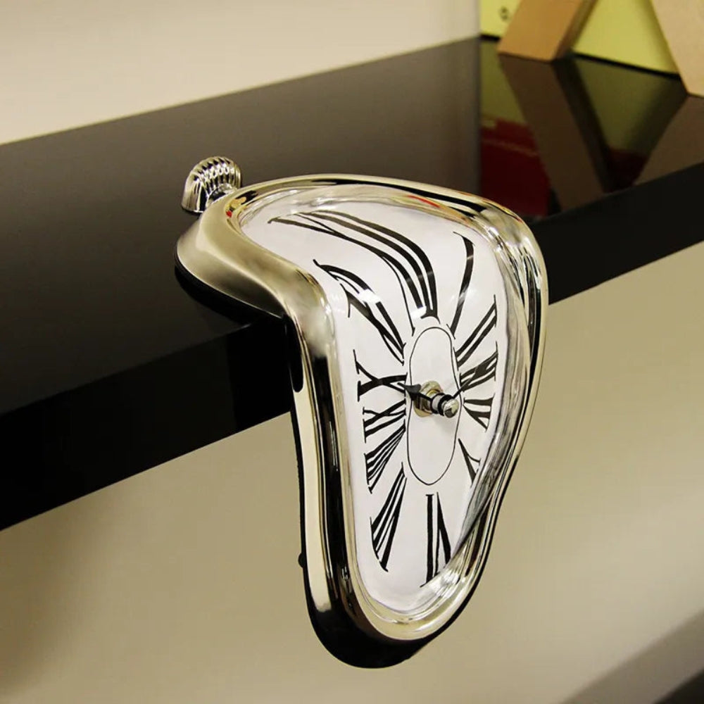 Melting Desk Clock Decorative Surreal Shelf Table Silent Quartz Display