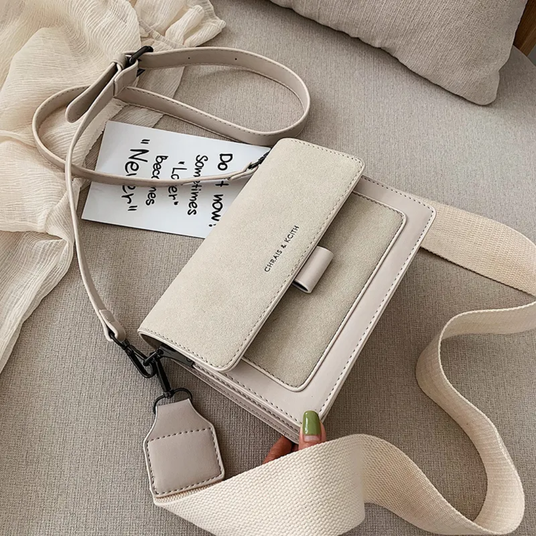 Modern Crossbody Shoulder Bag with Smooth Zipper and Adjustable Strap
