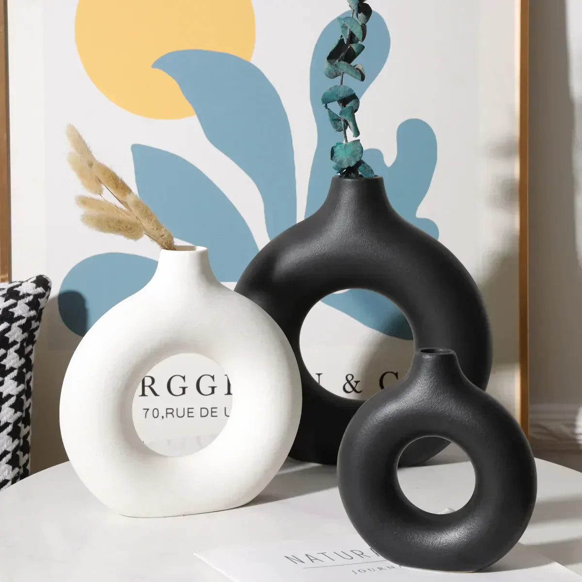 Modern Round Glass Vase Calm Elegant Home Decor Centerpiece