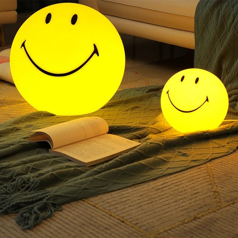 Rechargeable LED Night Light Round Touch Control Bedside Lamp with Remote Control