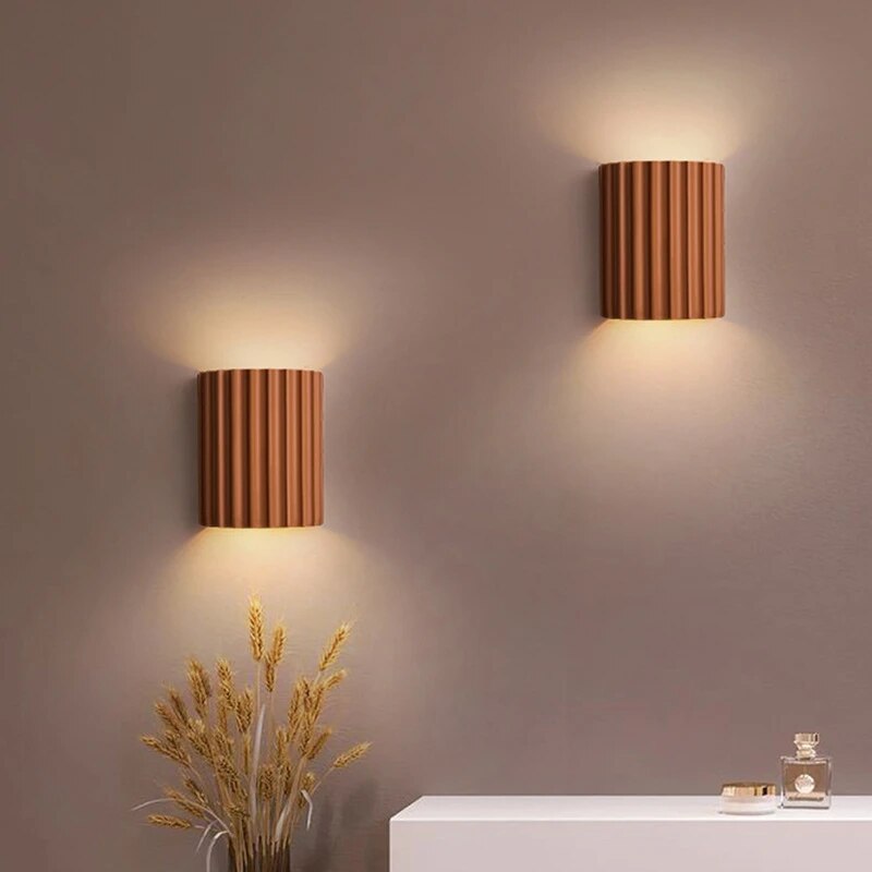 Resin Wall Light with Soft LED Lighting – Modern Decorative Wall Lamp