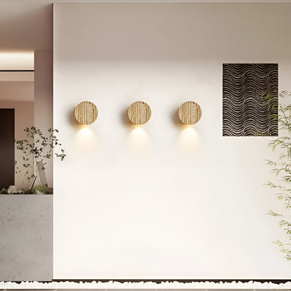 Round Wood LED Wall Light Modern Ambient Wall Sconce Decorative Indoor Lighting
