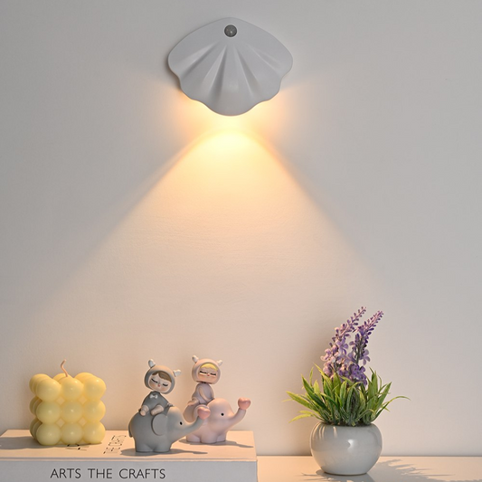 Shell-Shaped Motion Sensor LED Night Light USB Rechargeable Wireless
