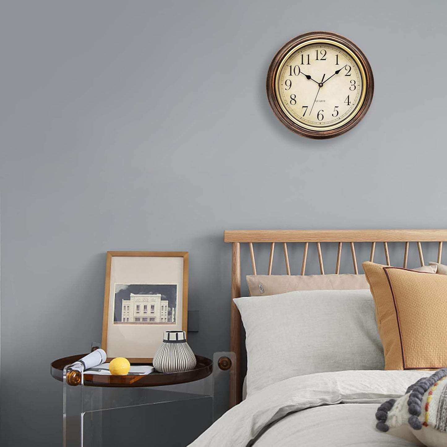 Silent Wall Clock Classic Round Frame Clear Dial Display