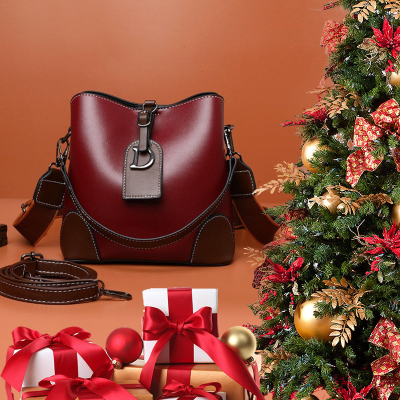Vintage Leather Crossbody Shoulder Bag for Women Stylish Retro Handbag with Adjustable Strap