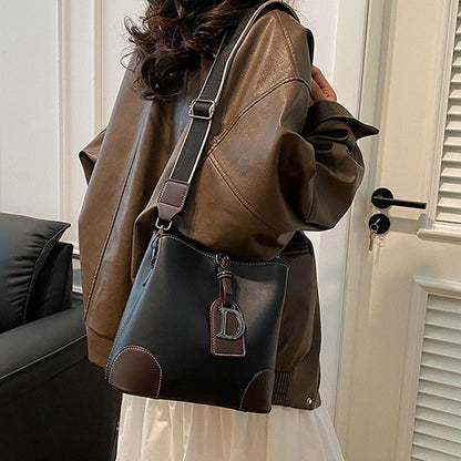 Vintage Leather Crossbody Shoulder Bag for Women Stylish Retro Handbag with Adjustable Strap